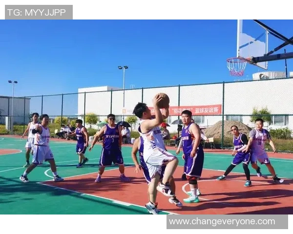 赛后分析:北京篮球队与杭州篮球队的团队协作表现及启示 赛后分析:北京篮球队与杭州篮球队的团队协作表现及启示