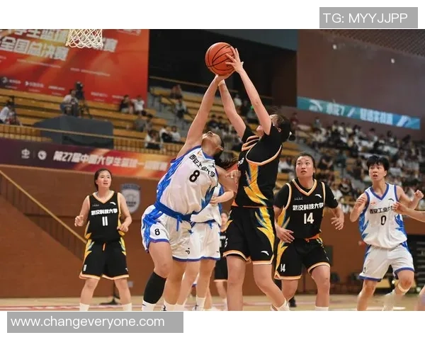 赛后分析:西安篮球队与武汉篮球队的战术意识与表现对比 赛后分析:西安篮球队与武汉篮球队的战术意识与表现对比