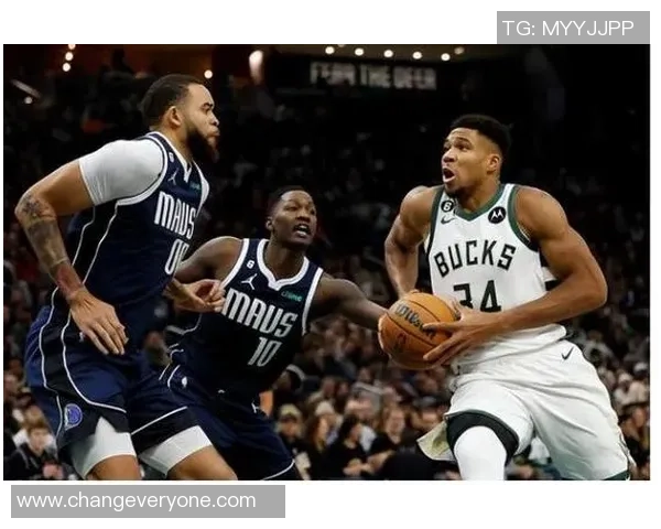 赛后分析:广州篮球队与重庆篮球队的速度较量与战术对决 赛后分析:广州篮球队与重庆篮球队的速度较量与战术对决