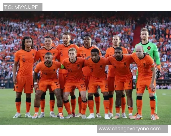 赛后分析:北京足球队与广州足球队球员个人能力对比与表现评估 赛后分析:北京足球队与广州足球队球员个人能力对比与表现评估