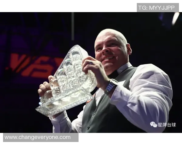 赛后复盘：上海与武汉网球队的团队协作与战术分析探讨