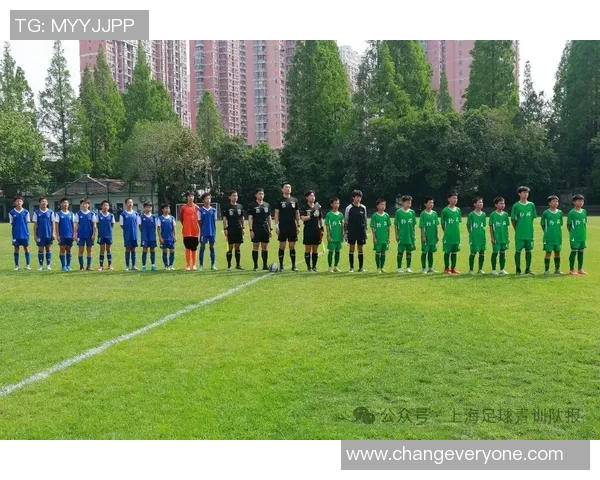 赛后分析:西安足球队与上海足球队的战术对决与技术细节剖析 赛后分析:西安足球队与上海足球队的战术对决与技术细节剖析