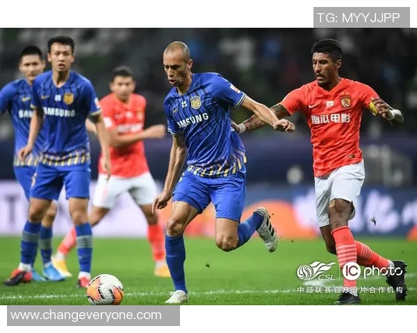 赛后复盘分析西安羽毛球队与重庆羽毛球队的竞技状态与表现对比