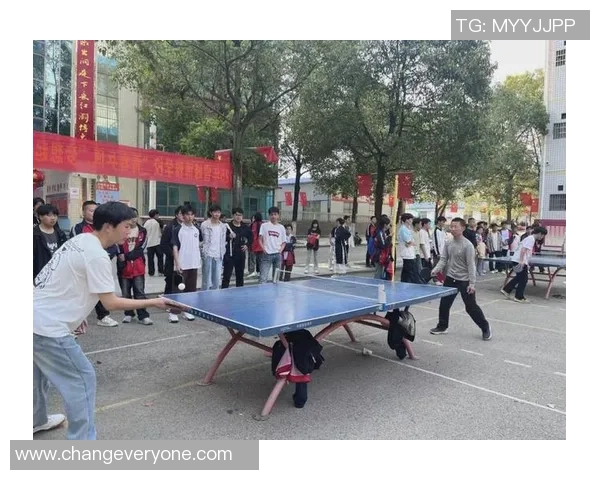 重庆乒乓球队选拔赛背后的奋斗故事与拼搏精神展现 重庆乒乓球队选拔赛背后的奋斗故事与拼搏精神展现