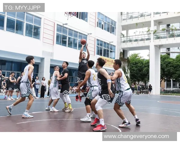 重庆篮球队在挑战赛中的耐力表现分析与评价 重庆篮球队在挑战赛中的耐力表现分析与评价