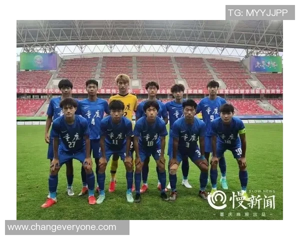重庆足球队与广州足球队赛后复盘团队协作的成功与不足分析 重庆足球队与广州足球队赛后复盘团队协作的成功与不足分析