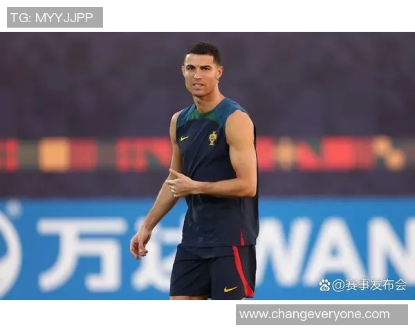 重庆足球队以79分稳居精英赛积分榜首位展现强劲实力 重庆足球队以79分稳居精英赛积分榜首位展现强劲实力