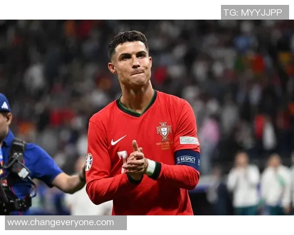 足球明星的另一半：揭晓不同球星女友的名字与故事