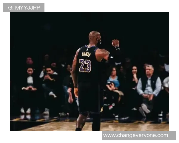 足球巨星詹姆斯的辉煌生涯与个人魅力全解析 足球巨星詹姆斯的辉煌生涯与个人魅力全解析