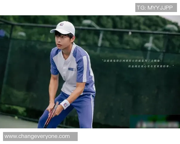 黄磊亲自分享网球技巧与心得体会助你提升球技的独家经验 黄磊亲自分享网球技巧与心得体会助你提升球技的独家经验